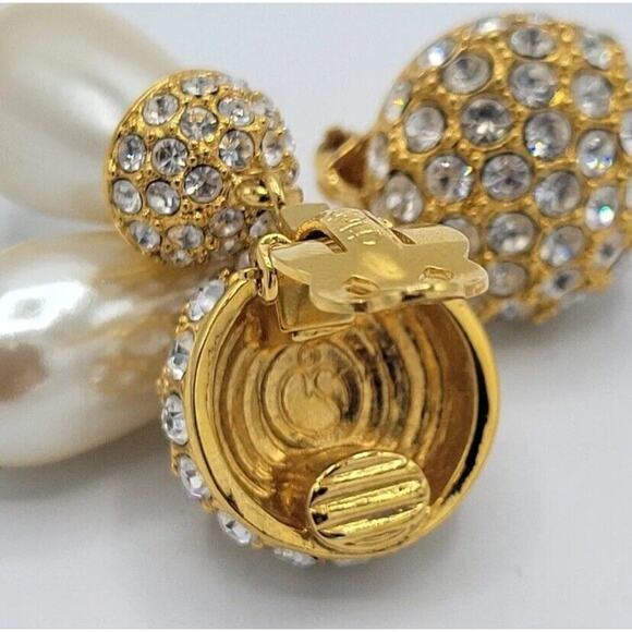 St. John Vintage Drop Pearl Pave Costume Estate Earrings Neiman Marcus Gold EUC - Picture 3 of 5